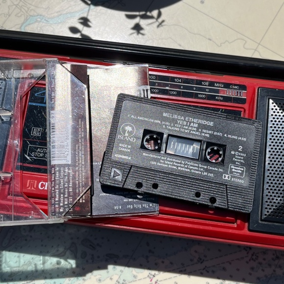 Vintage 1993 Melissa Etheridge Yes I Am Cassette Tape - Picture 4 of 4
